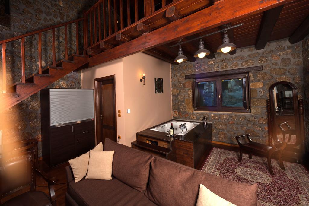 Pera Alonia Guest house
