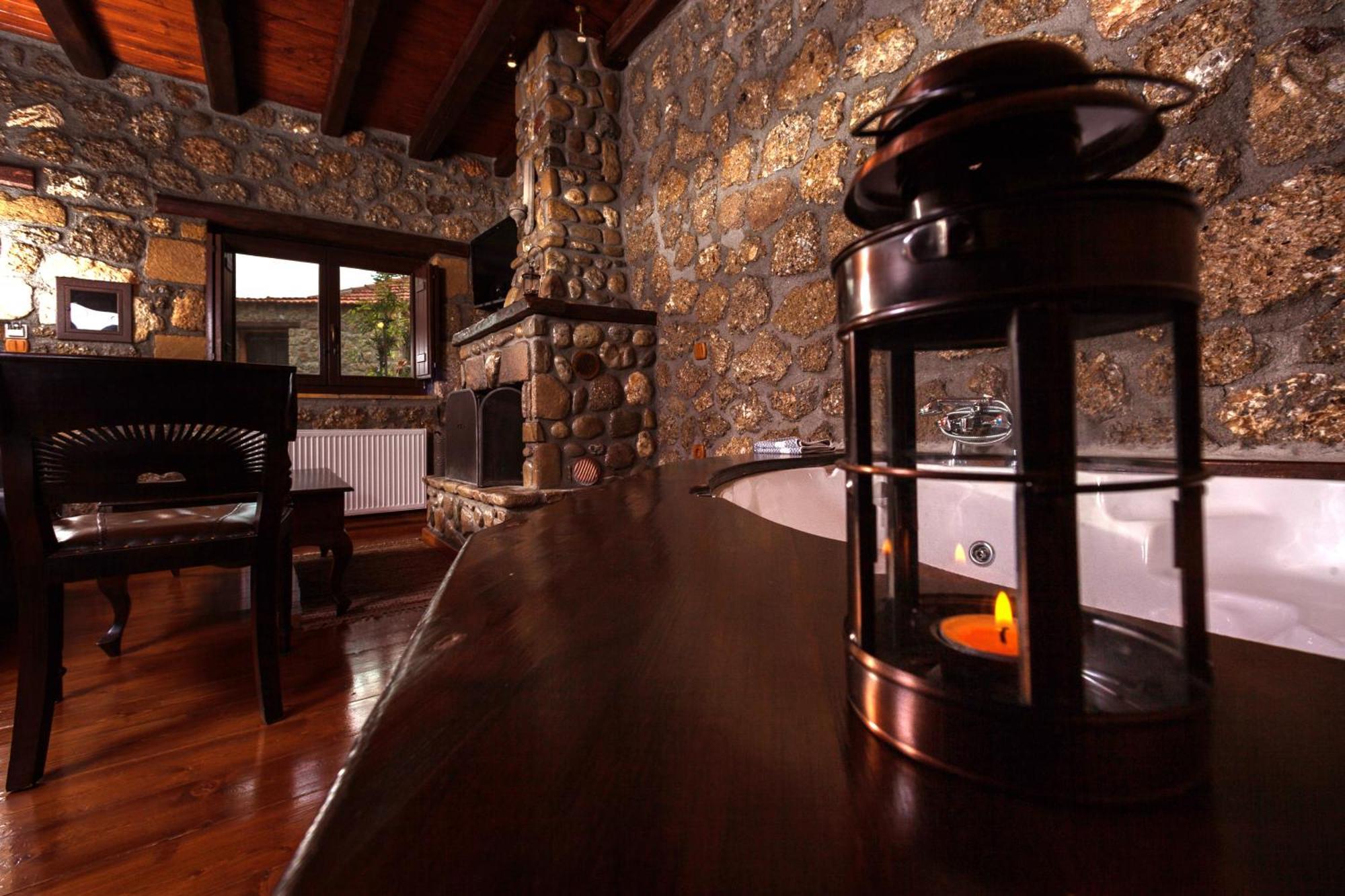 Pera Alonia Guest house